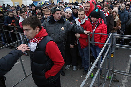 Порядок на матче Кубка России в Казани обеспечат пять тысяч полицейских