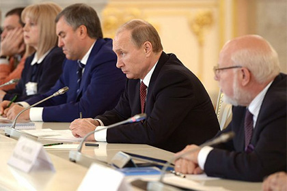 Путин согласился выступать в роли «крайнего»