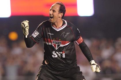 Вратарь «Сан-Паулу» побил мировой рекорд по количеству побед за клуб