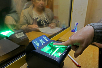 Обязательную биометрическую регистрацию в России проведут поэтапно
