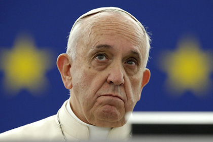 Папа Римский выступил против превращения Европы в кладбище
