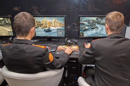 Будущие офицеры сразились на виртуальных танках