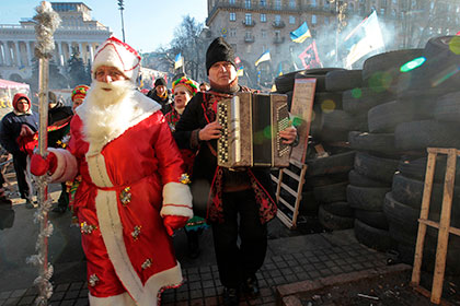 Деньги для резиденции Деда Мороза под Киевом потратили на АТО