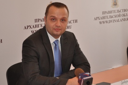 Депутатам предложили уволиться после статьи «Ленты.ру»