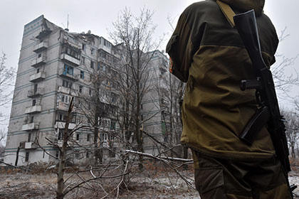 Донбасс предложили восстанавливать с помощью стройбатов