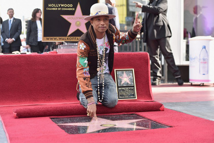 Фаррелл Уильямс получил звезду на «Аллее славы» в Голливуде