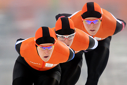 Голландским конькобежцам пригрозили дисквалификацией за отказ ехать в Россию