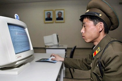 Группа хакеров вторично отрезала КНДР от интернета