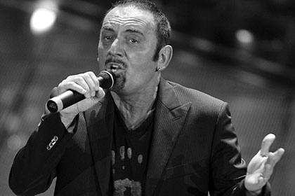 Итальянский певец умер после инфаркта на концерте