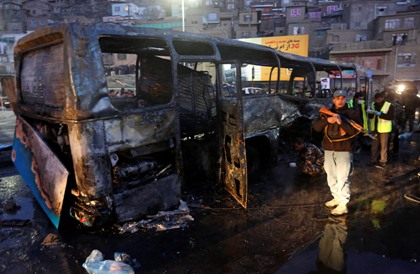 В Афганистане расстреляли саперов и подорвали автобус с военными