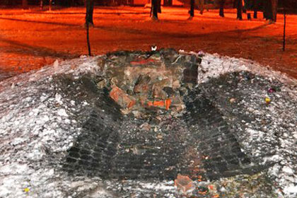 В Харькове взорвали памятник УПА