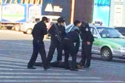 В Китае полиция застрелила автоугонщика с гвоздеметом