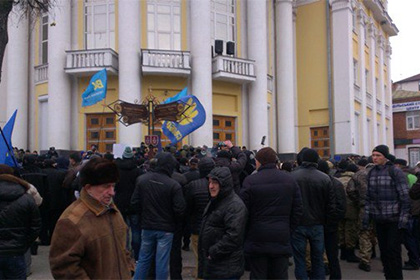 В МВД объяснили беспорядки в Виннице нехваткой места в здании облсовета