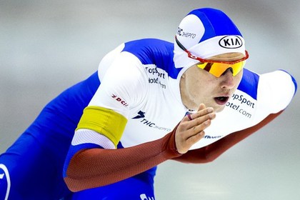 Конькобежец Кулижников стал чемпионом мира в спринтерском многоборье