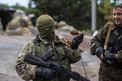 В Луганске ранены два человека при игре в кегли с гранатой