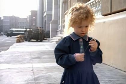 Девочка из клипа Майкла Джексона стала вдовой солдата в Ираке
