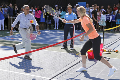 Каролин Возняцки сыграла в теннис с Обамой