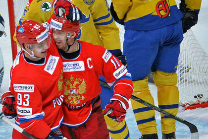 Российские хоккеисты пропустили пять шайб от шведов