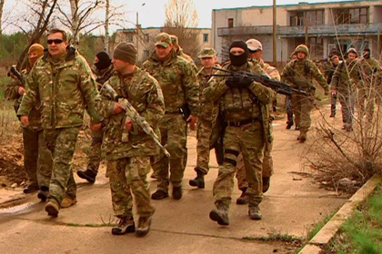 Саакашвили посетил военные учения в Донбассе