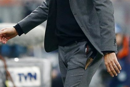 Тренер «Баварии» провел матч Лиги чемпионов в рваных брюках