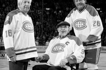 В Канаде умер один из старейших игроков НХЛ