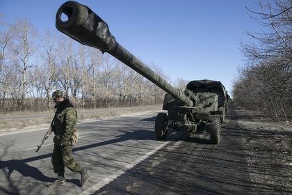 Киев обвинил ополченцев в нарушении перемирия в День Победы