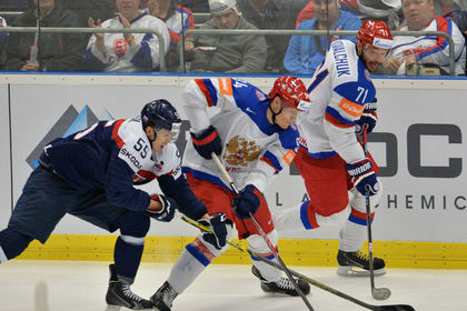 Россия обыграла Словакию и вышла в плей-офф ЧМ