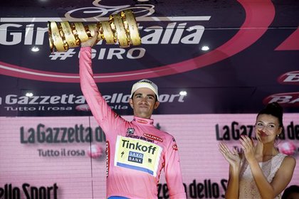 Велогонщик из команды Тинькова выиграл «Джиро д'Италия»