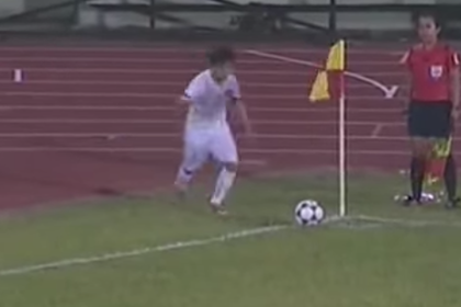 Вьетнамская футболистка дважды забила ударом с углового