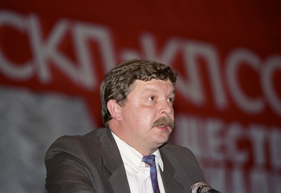 За пост президент Белоруссии с Лукашенко поборется левый кандидат