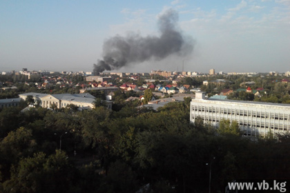 Очевидцы рассказали об ожесточенной перестрелке и взрывах в центре Бишкека