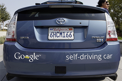 В аварии с самоуправляемым автомобилем Google впервые пострадали люди