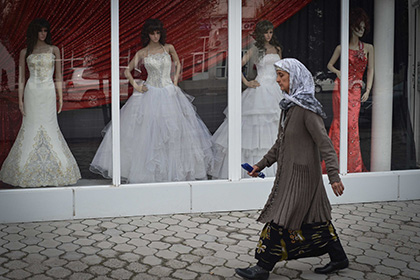 В Таджикистане зафиксировали случаи бракосочетаний через интернет