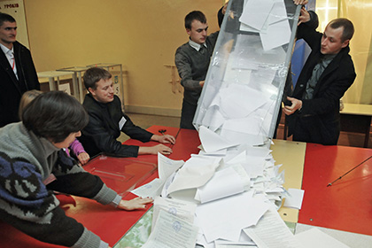 Наблюдатели зафиксировали более тысячи нарушений в ходе выборов на Украине