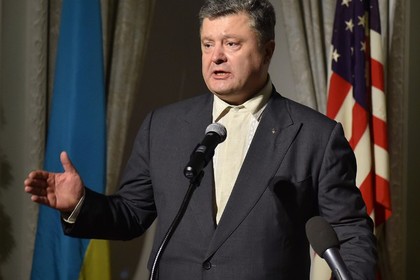 Порошенко выразил готовность сотрудничать с избранными лидерами Донбасса
