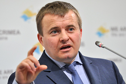 В Киеве назвали ошибкой идею об отключении Крыма от подачи электричества
