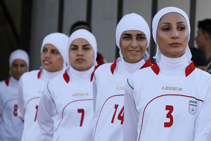 Восемь игроков женской сборной Ирана по футболу оказались мужчинами