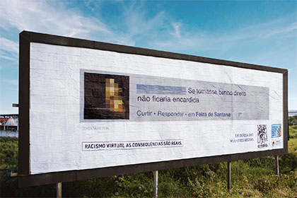 Бразильские правозащитницы ответили интернет-троллям билбордами