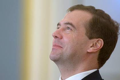 На англоязычный Twitter Медведева подписалось более миллиона человек
