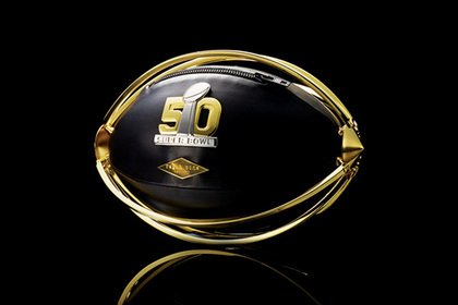 Дизайнеры создали мячи для юбилейного матча Super Bowl