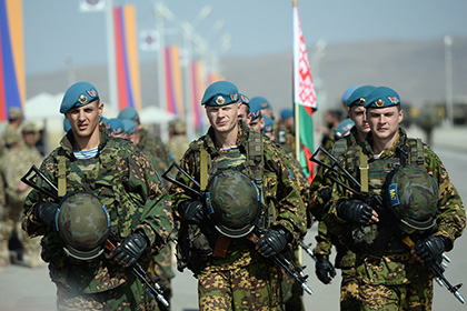 Белорусская армия начала масштабные учения на границе с Украиной