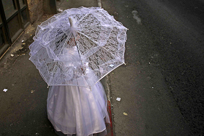Еврейскую невесту оштрафовали за отказ от свадьбы