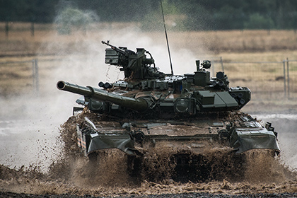 Иранские военные назвали ключевое условие закупок российских танков Т-90