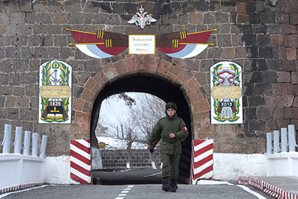 В Армении произошел инцидент с пьяным российским военнослужащим