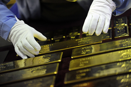 Золотовалютные запасы России выросли на три миллиарда долларов