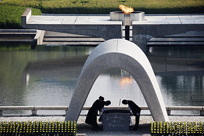 Мэр Хиросимы отказался требовать от США извинений за бомбардировки города