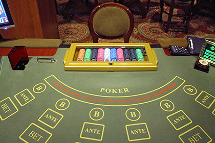 Организаторы покерного клуба в Муроме отделались условным наказанием