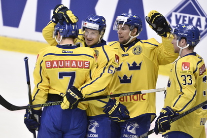 Сборная Швеции досрочно выиграла Еврохоккейтур