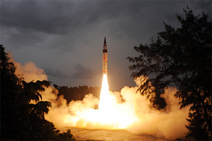 В Индии прошли первые испытания новой баллистической ракеты морского базирования