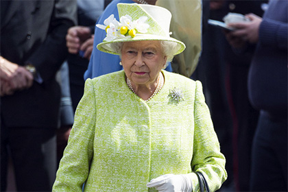Британская королева озаботилась судьбой заключенных